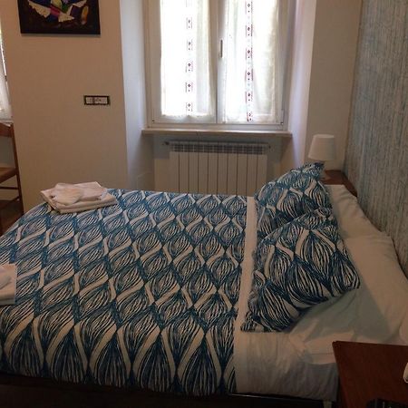 B & B Leonard Acqui Rome Ruang foto