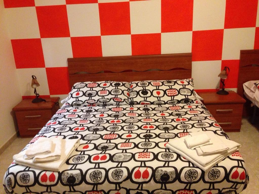 B & B Leonard Acqui Rome Ruang foto